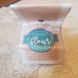 Beauty Bakerie Setting Powder